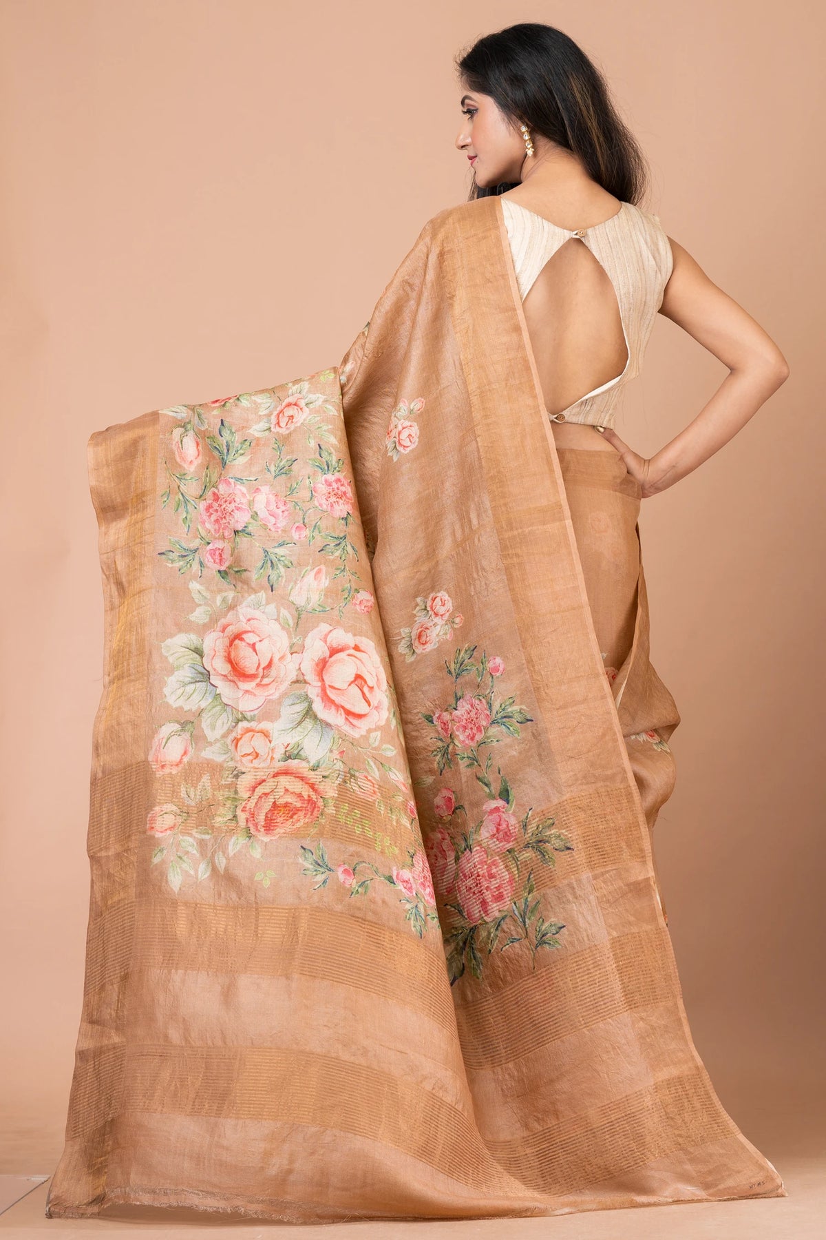 Floral Peace Classic Light Brown Tussar Silk Saree – Lightweight Handwoven Saree for Natural & Subtle Elegance
