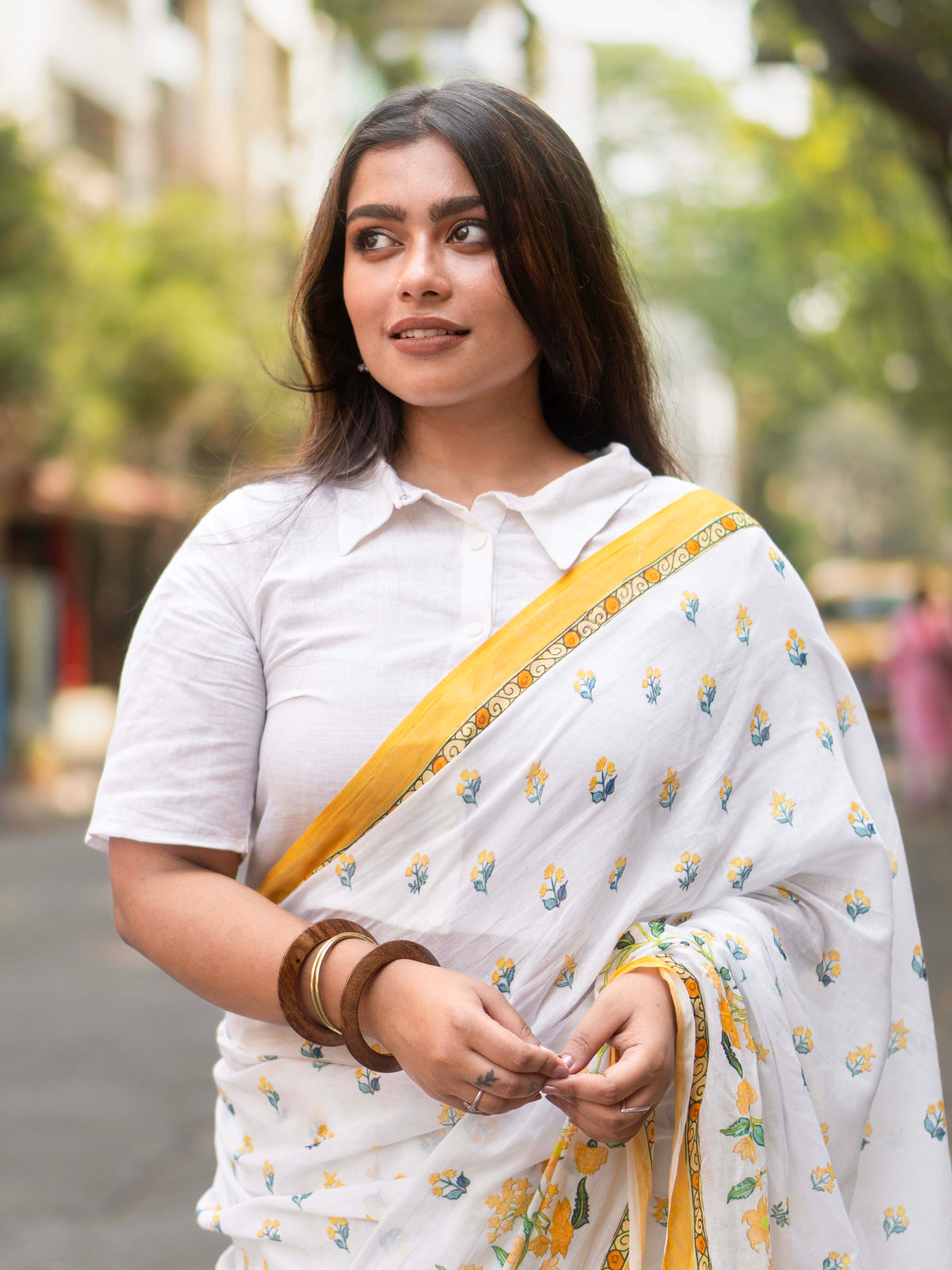 Saanviya | Yellow Floral Digital Print Mulmul Saree | Lightweight Soft Cotton Saree for Women