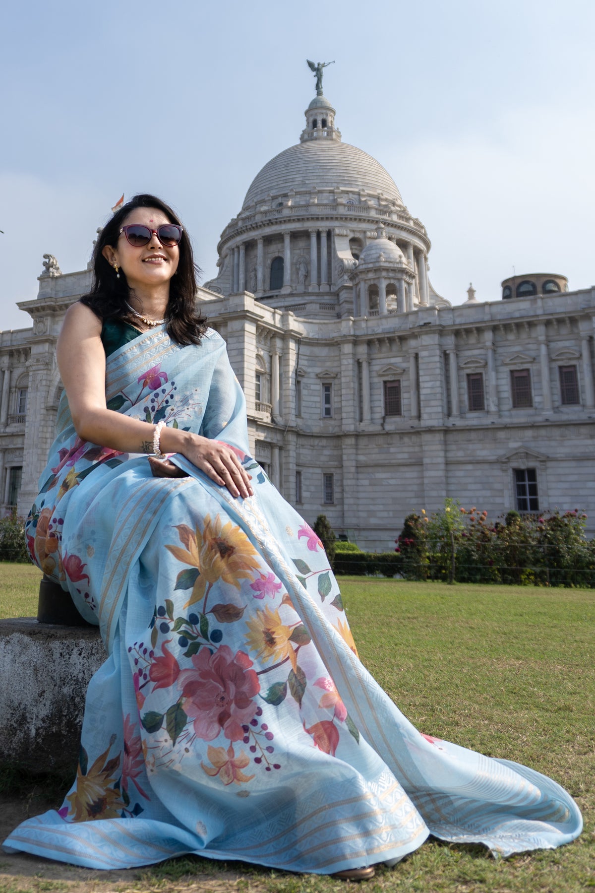 Heavenly handpaint Women's Sky Blue Poly Linen Saree for Festive & Office Wear