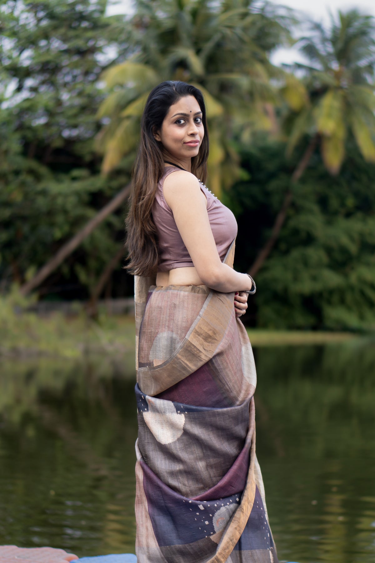 Golden glow | Golden glow Premium Copper Tussar Zari Saree – Rich Traditional Saree for Weddings