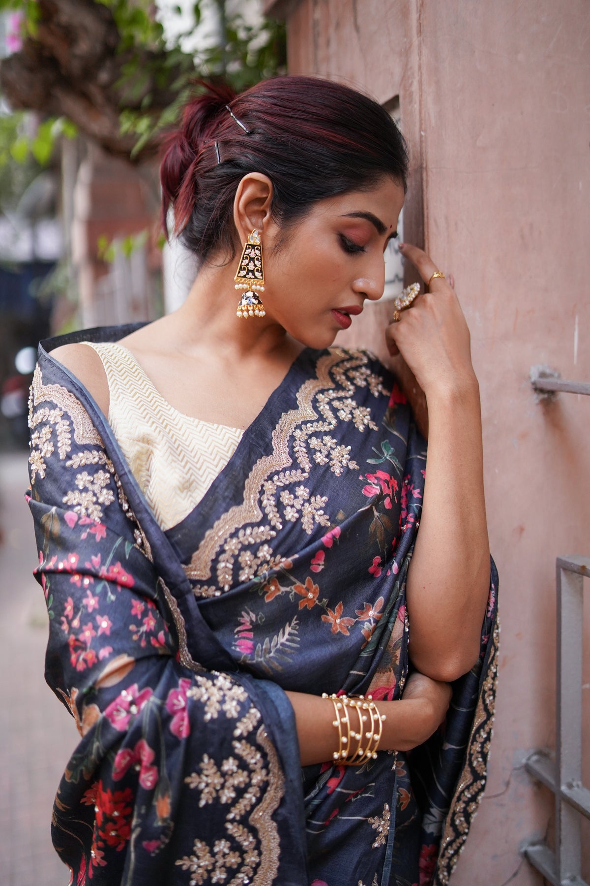 Layla Black Tussar Silk Saree – Elegant Handwoven Traditional Silk Saree for Festive & Party Wear