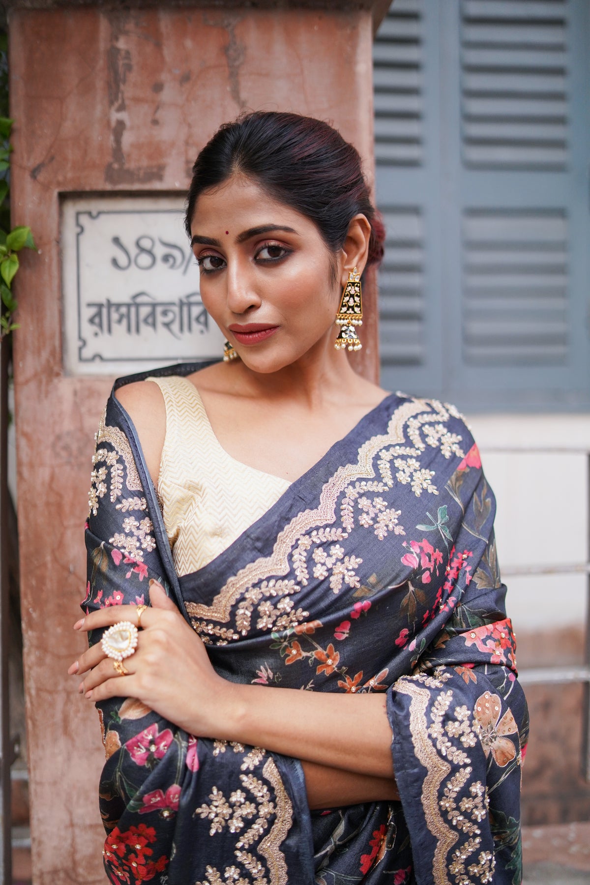 Layla Black Tussar Silk Saree – Elegant Handwoven Traditional Silk Saree for Festive & Party Wear