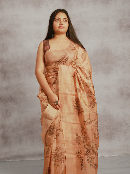 Ragini Elegant Peachy Pink Tussar Silk Saree – Soft & Graceful Ethnic Drape for Feminine Festive Wear