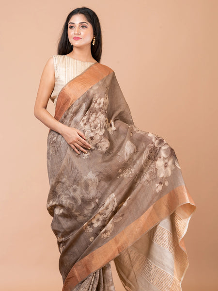 Ivory Florals Classic Beige Tussar Silk Saree with Zari Accents – Lightweight Handwoven Saree for Minimal Elegance