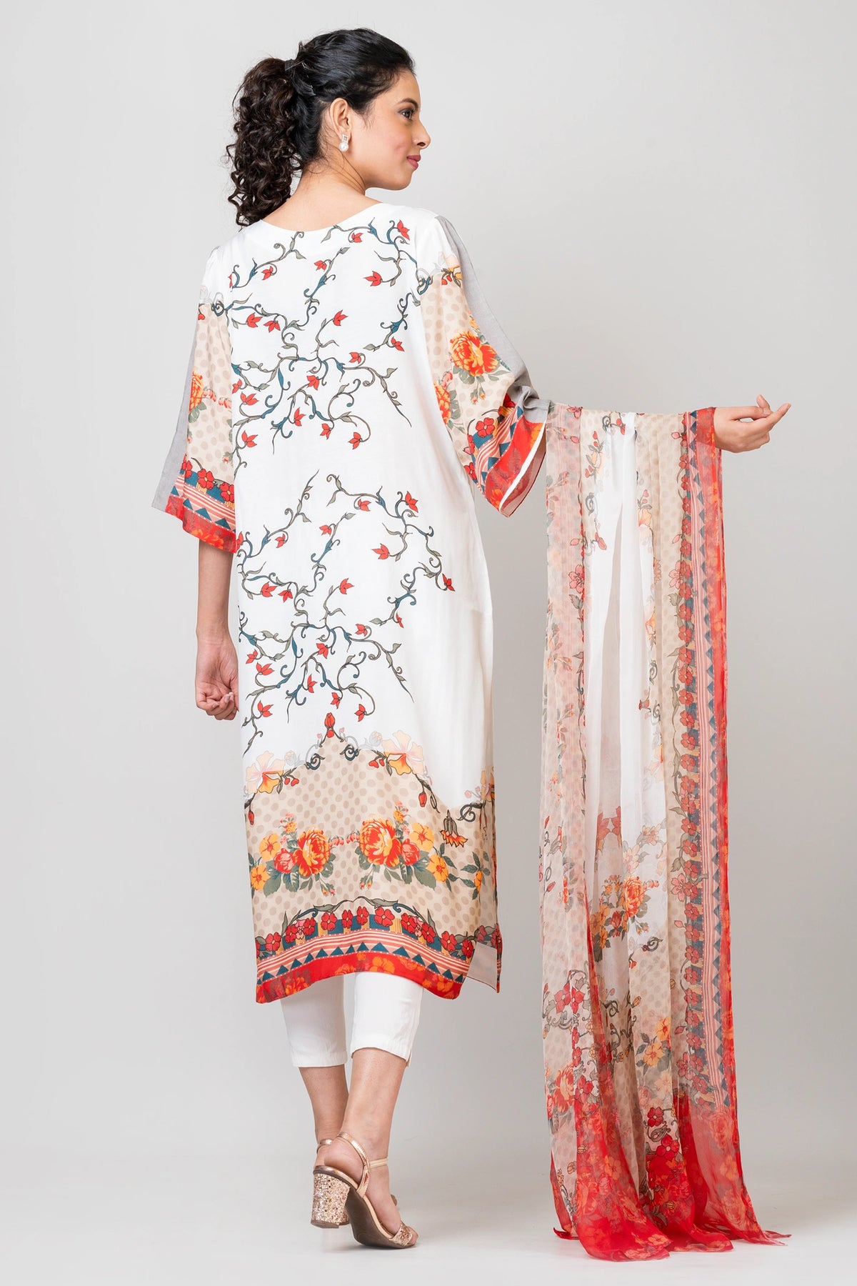Ethereal Posies White Chanderi Kurti with Pants and Chiffon Dupatta Set for Women