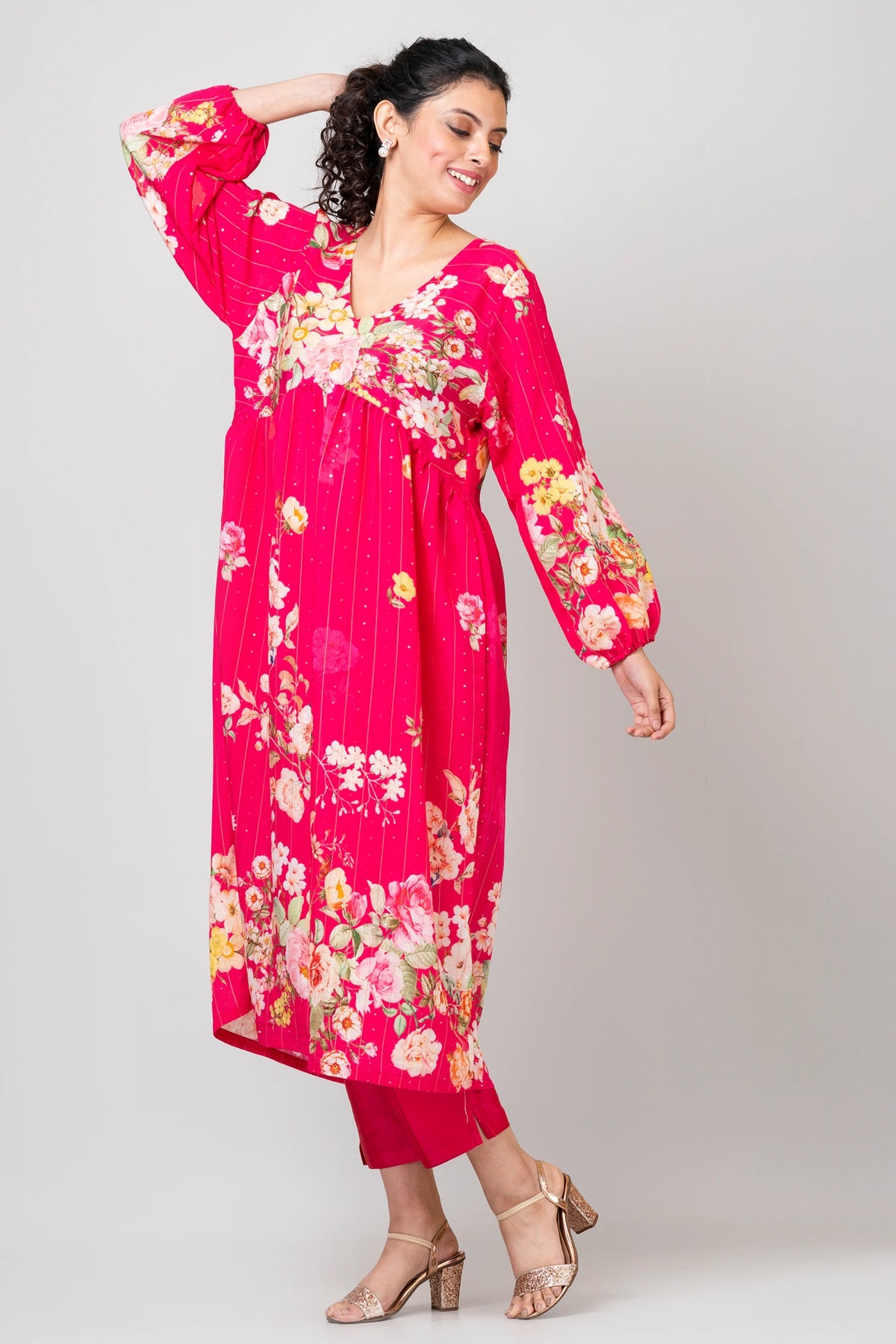 Soothing Florals Designer Pink Sequence Woven Kurta Pant Set for Festive Wear