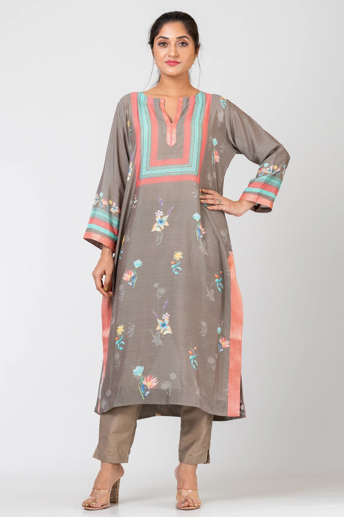 Posy Medley Elegant Grey Chanderi Kurta Set with Pants & Chiffon Dupatta