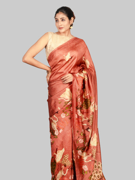 Rust blossom Women’s Rust Silk Saree with Elegant Floral Motif Pattern