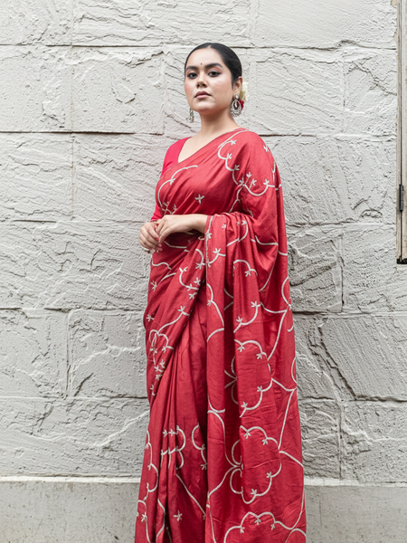 Vibhavari Premium Red Tussar Silk Saree with Traditional Zardozi Work