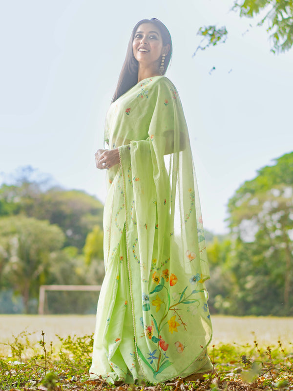 Vastraa | Green Mal Chanderi Saree | Lightweight Handcrafted Ethnic Wear for Women