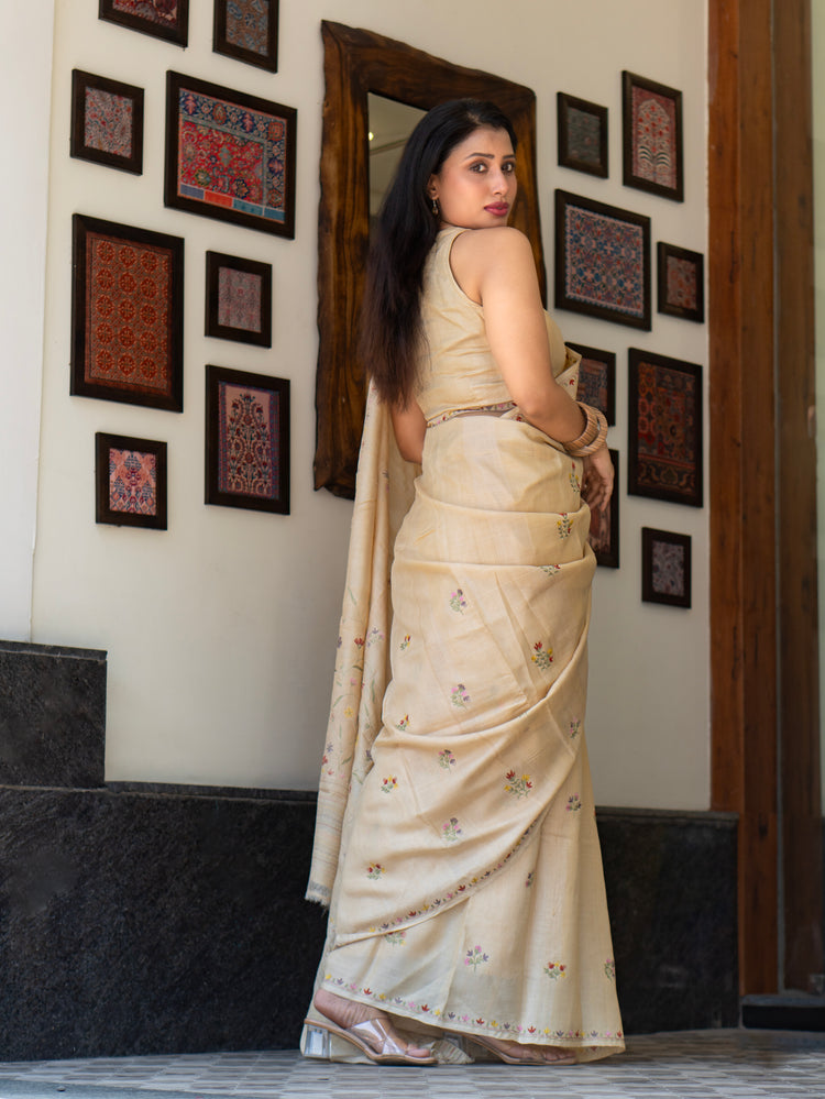 Designer Cream Tussar Saree – Timeless Minimal Festive Wear Saree