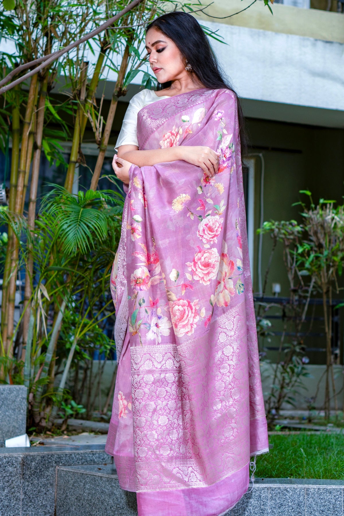 Lavender luster Soft Onion Shade Chanderi Viscose Saree with Traditional Appeal