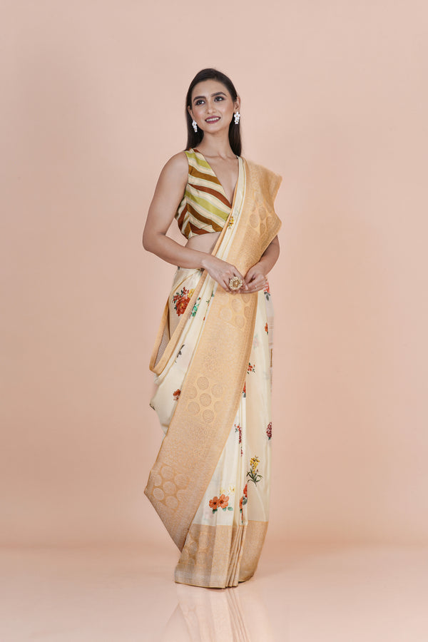 Flora butter Women’s Beige Khaddi Silk Saree with Digital Print Elegance
