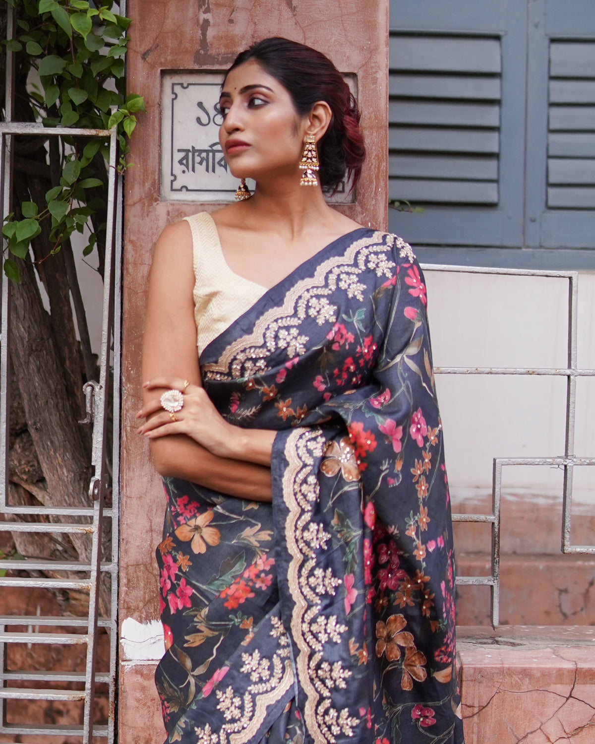 Layla Black Tussar Silk Saree – Elegant Handwoven Traditional Silk Saree for Festive & Party Wear