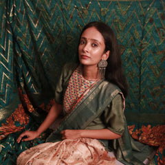 Tusser Bloom: Pichwai Tale