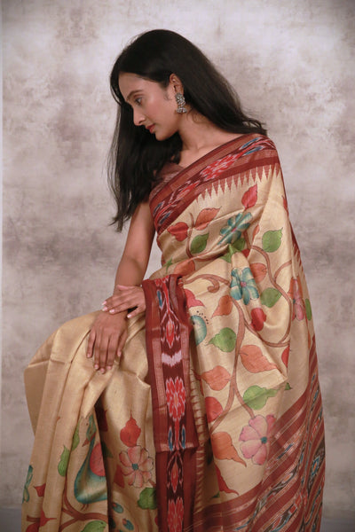 Classic Floral Charm