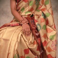 Classic Floral Charm