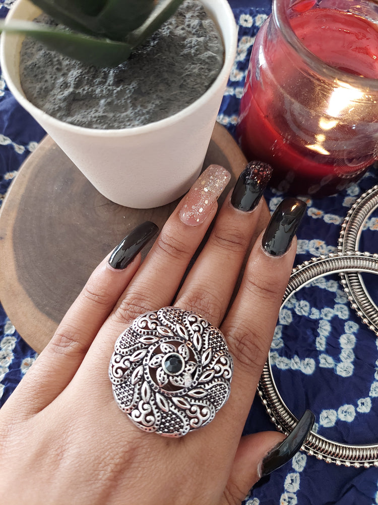 Antique Jed Black Finger Ring