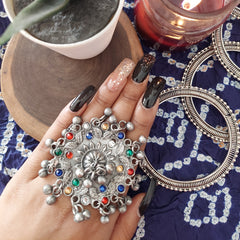 Antique multicolored Finger Ring