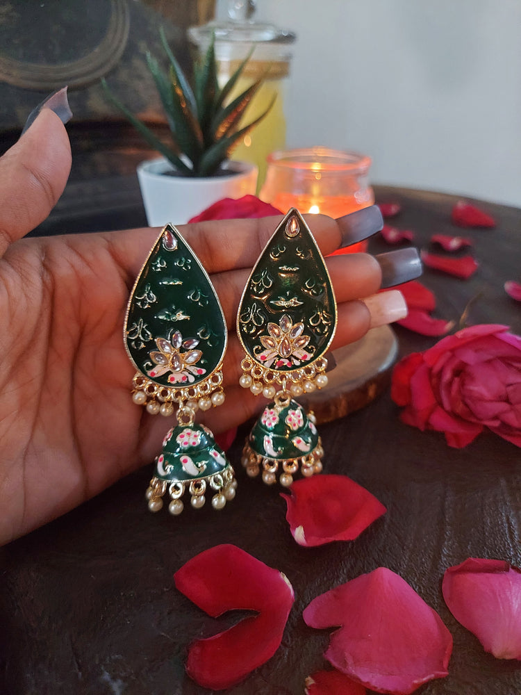 Leaf jhumka