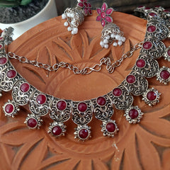 Classic red Jewel set