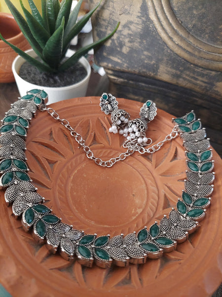 Classic jewel set