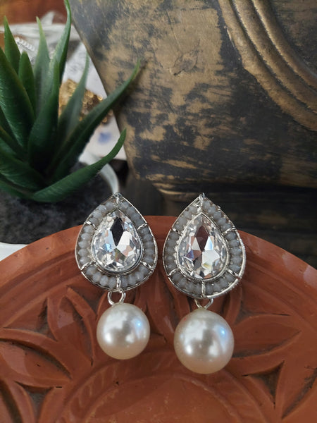 Pearl drop jewel