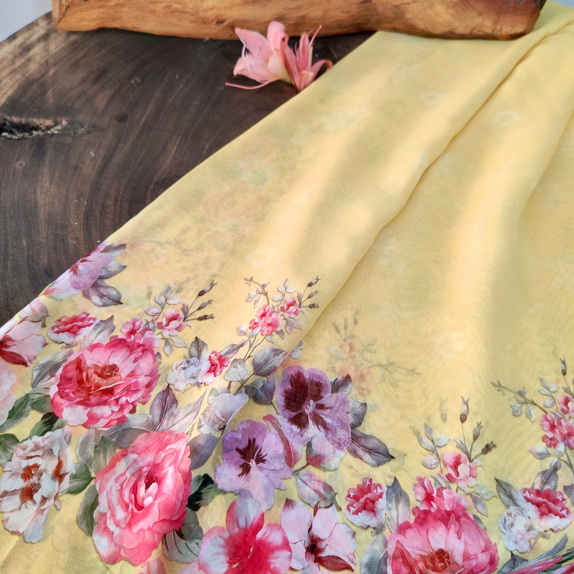 Georgette Sarees with Floral Print