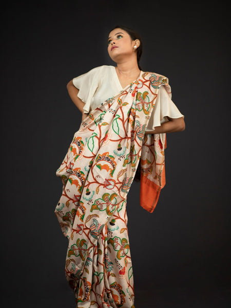Light Beige Chanderi Saree with Golden Zari Weaving